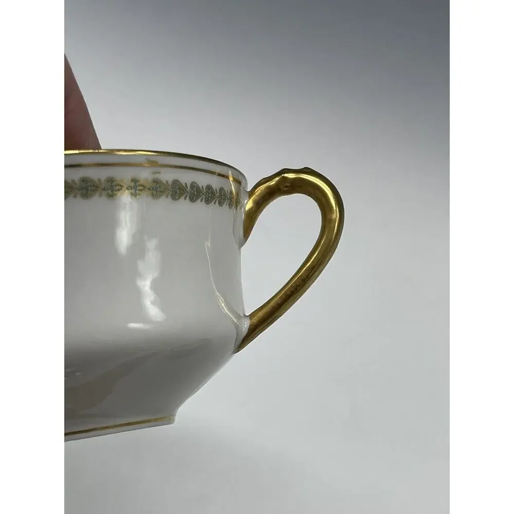 Haviland‎ Limoges Flat Teacup 8oz France Gold Cream Double Handle Antique